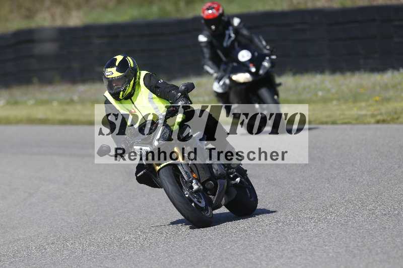 /01 02.04.2026 MAZ ADR/Gruppe rot/unklar